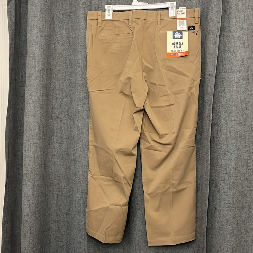 COPY - Dockers Men's Classic Fit Workday Khaki Smart 360 FLEX Pants 38X29 - Picture 7 of 8